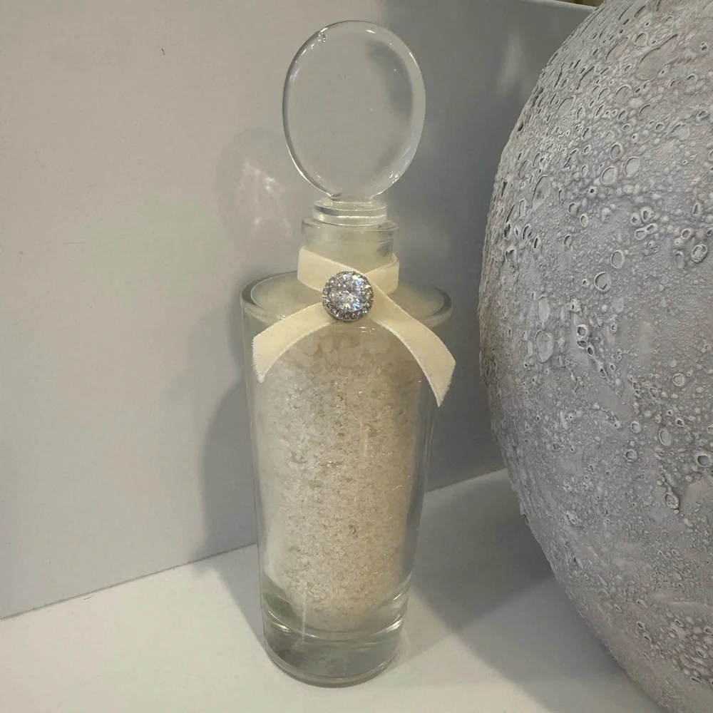 Lady Primrose Glass Decanter Decorative Bottle - Picture 2 of 4